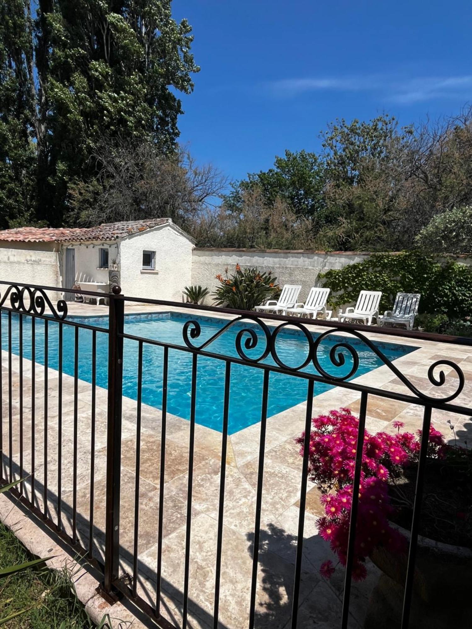 La Maison Brennus , Piscine, 15 Min Des Plages بزييه المظهر الخارجي الصورة